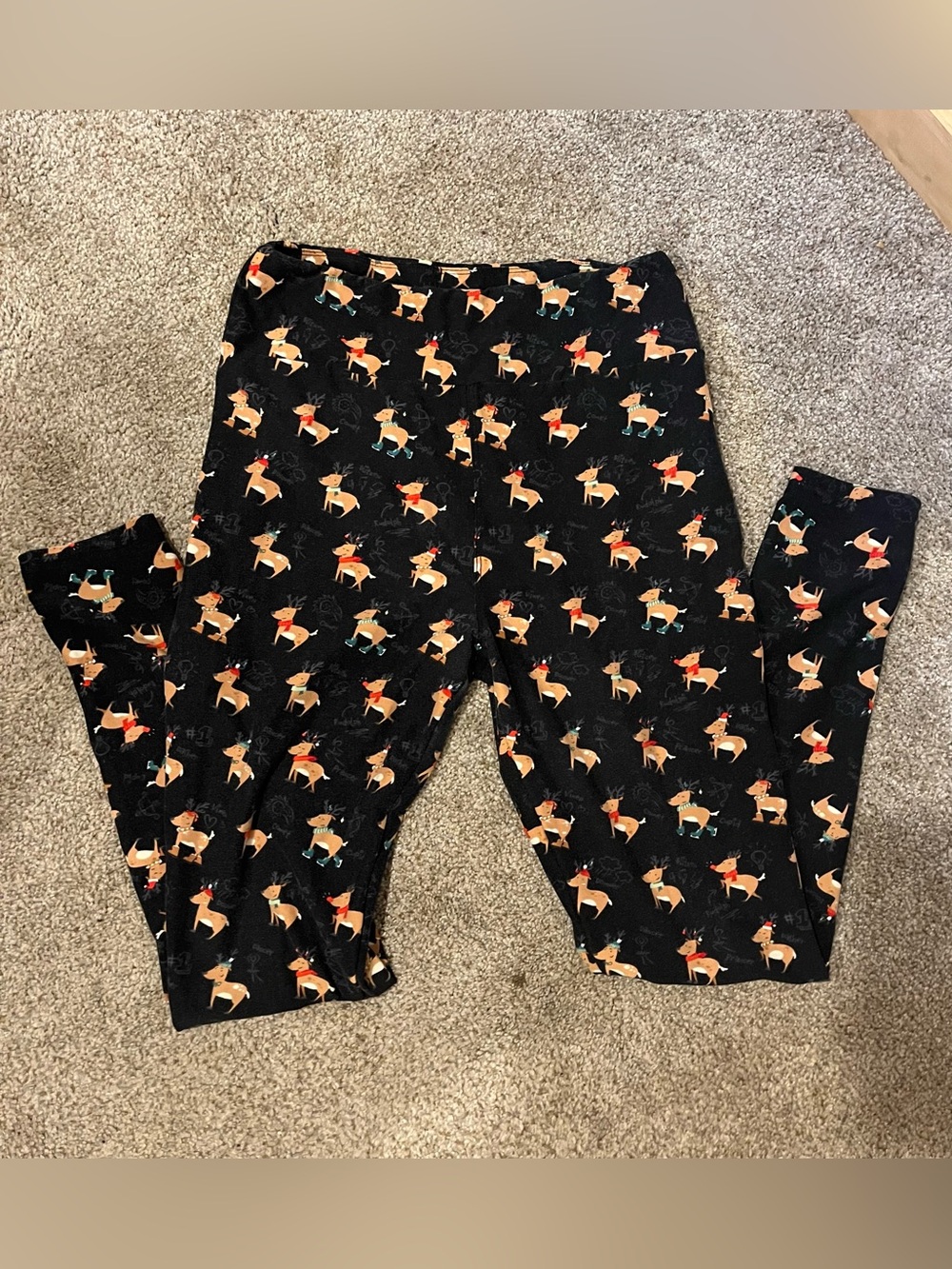 LuLaRoe Black Leggings with Red, Tan, Green Reindeer Print